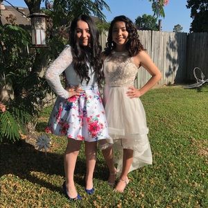 Meet your Posher, Elysa